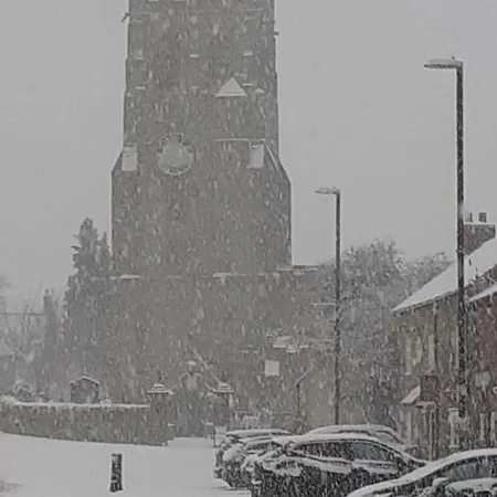 Granny Vera's @ Marigold 펜션 *